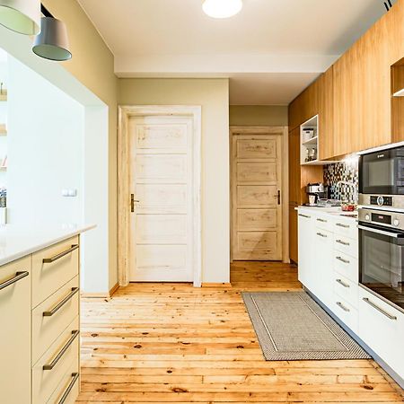 Luxury And Spacious Apartment At The Hearth Of The City Sofia Exterior foto